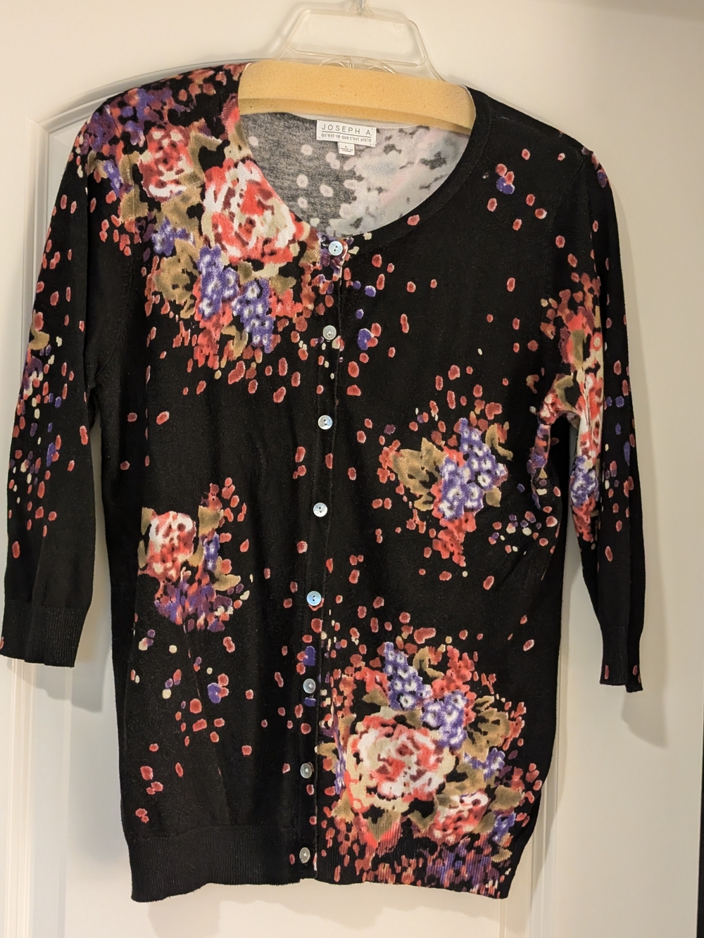 Joseph A Black Floral Button-Front Cardigan - Black/Purple/Red